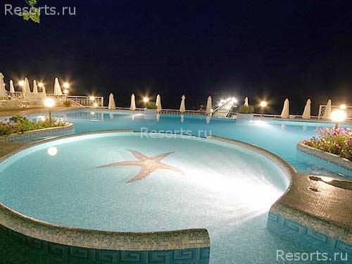 Marina Hotel 18
